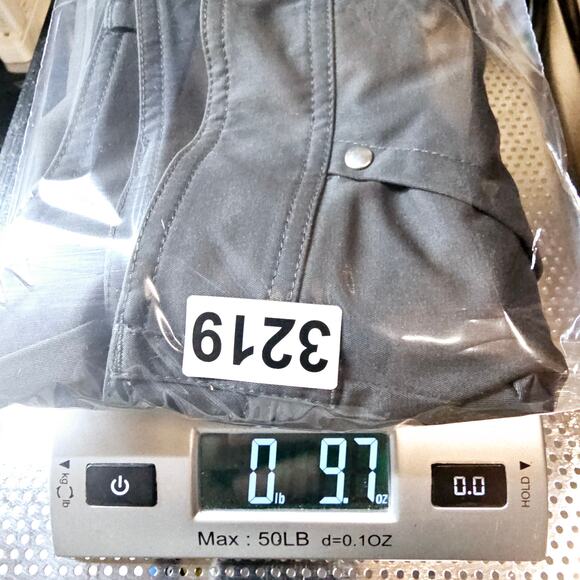 GG Blue Black Golf Athletic Capri Pants with Pockets Women's Size 8 3219 - Picture 6 of 6